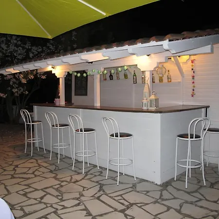 Отель Proteas 2*