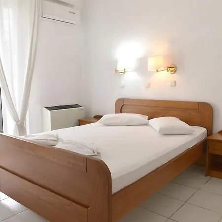 Отель Proteas 2*