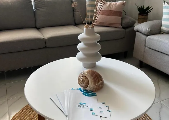 Hotell Proteas Órmos Prínou