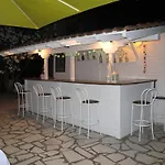 Otel Proteas 2*